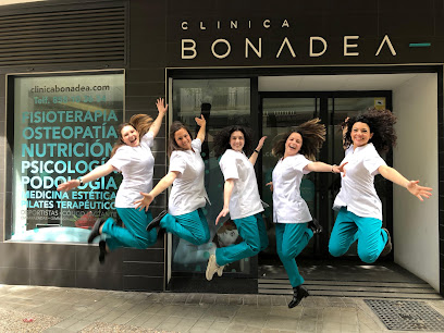 Clínica de Fisioterapia y osteopatía en Granada ️ Bonadea. Fisioterapeuta en Granada – Osteópatas en Granada.